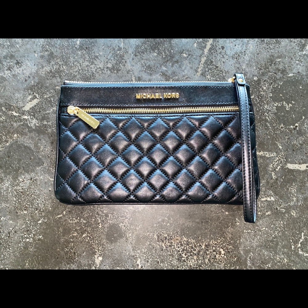 BRAND NEW MICHAEL KORS WRISTLET
